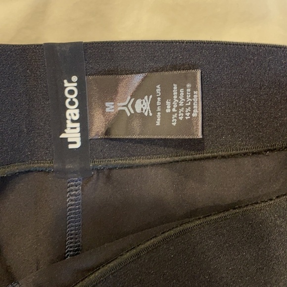 Ultracor Leggings - Picture 3 of 4